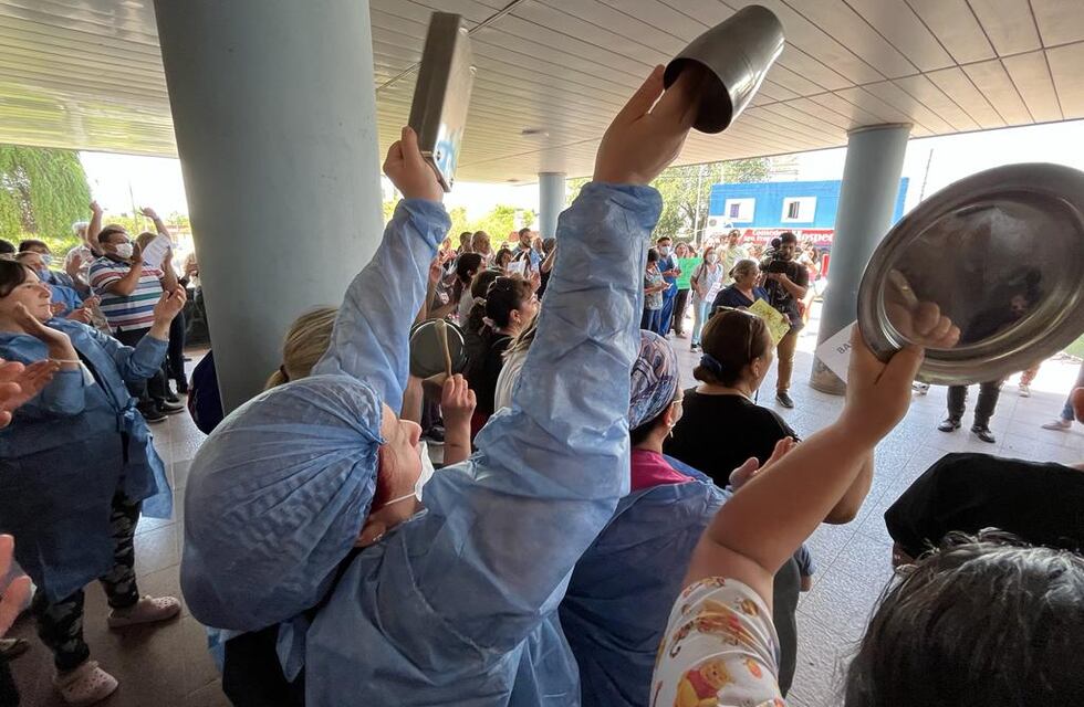 El reclamo de los trabajadores de la salud se acrecienta en el interior cordobés