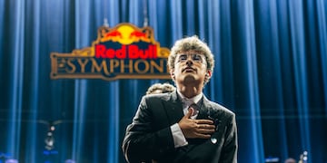 Trueno hizo vibrar el Teatro Coliseo con la primera edición de Red Bull Symphonic en Argentina