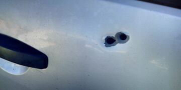 Todos los disparos fueron efectuados contra la puerta del acompañante. (@somosrosariook)