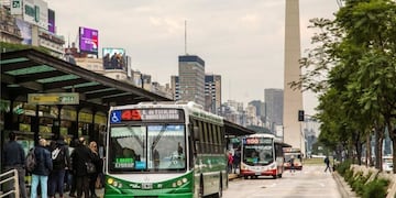 A cuánto aumentaría la tarifa de colectivo si quitan los subsidios.