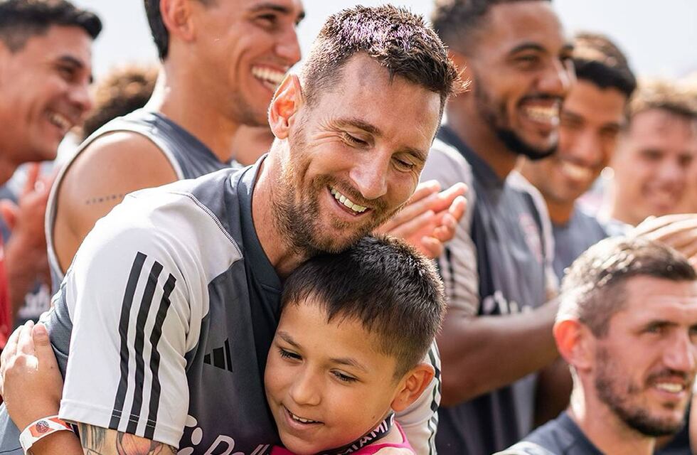 Golazo: Lionel Messi les cumplió el sueño a un grupo de niños en una práctica especial