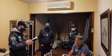 El momento en el que el Teto Medina fue detenido.