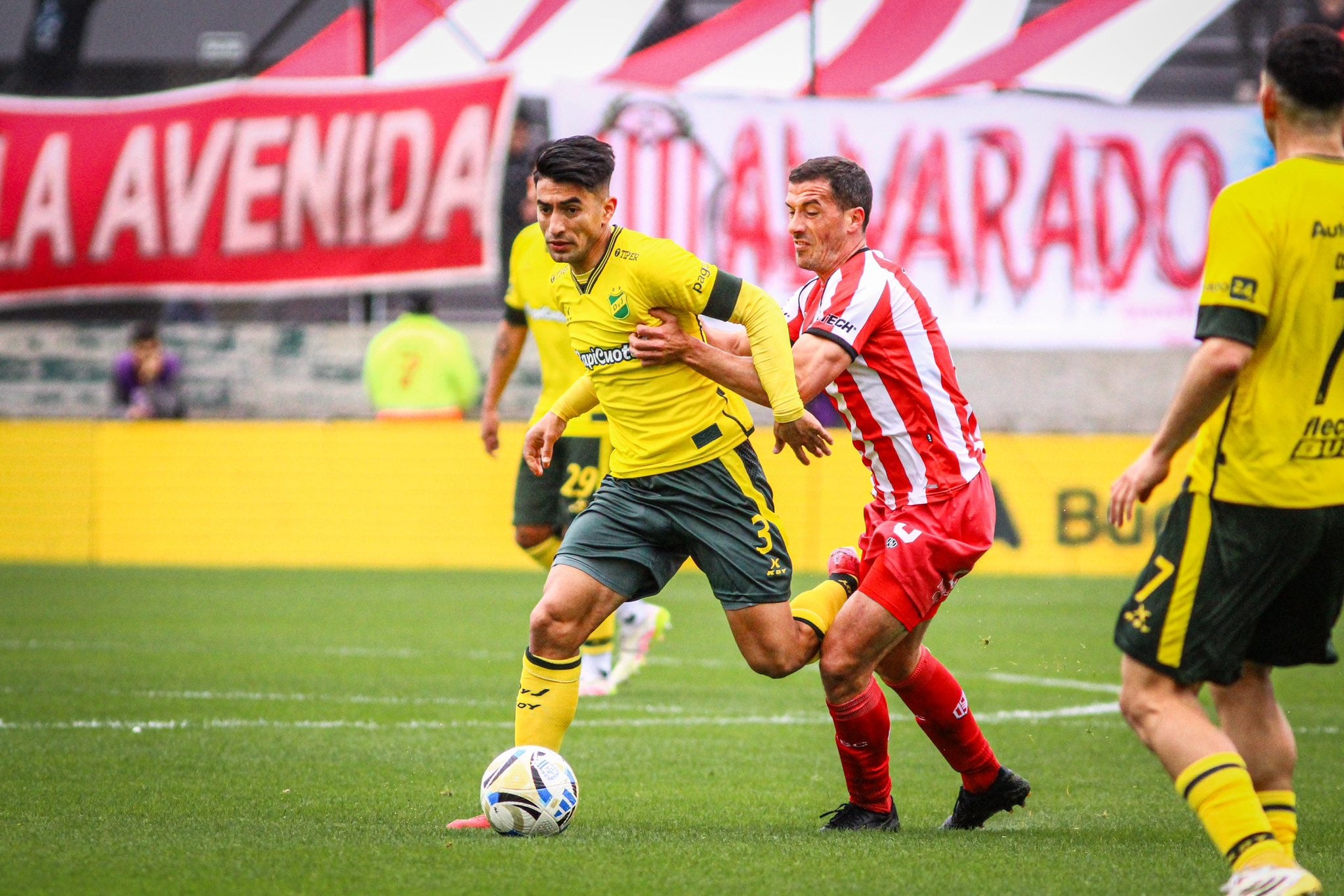 Barracas en su partido ante Defensa. (Prensa Defensa).