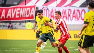 Barracas Central, el puntero de la Zona A, empató en la última del partido ante Defensa (Prensa Defensa).