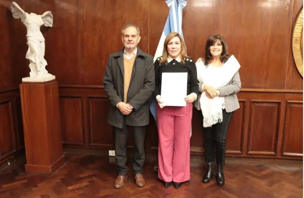 Pagani destacó el acuerdo entre la UNT y la Biblioteca del Congreso