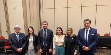 Turismo: Tierra del Fuego promociona la “Temporada de nieve del fin del mundo” en Uruguay