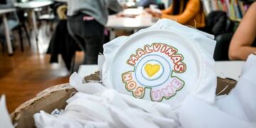 Continúa la campaña de creación colectiva “Bordando Soberanía”
