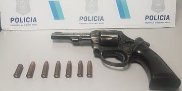 Una mujer detenida por amenazar a su hermano con un arma