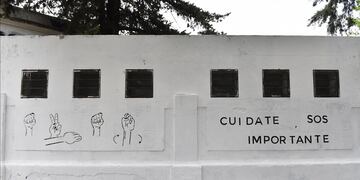Mural en la Escuela Secundaria N° 70.