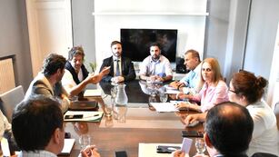 Azcué y sus funcionarios.