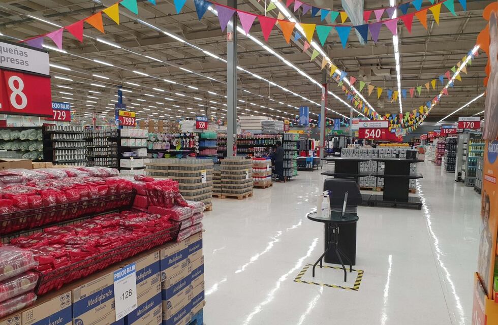 Insólito: detuvieron a un policía de San Juan por intentar robar en un Changomas