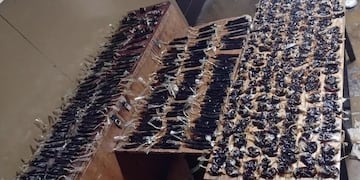 Secuestraron más de 400 bolsitas con fernet en la previa del River vs. Laferrere