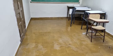 La escuela Ricardo Rojas de Córdoba sufrió inundaciones por el fuerte temporal.