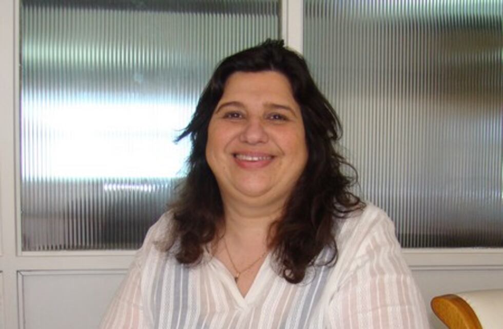 Claudia Rocha: “Es una elección histórica y estoy muy orgullosa de participar”