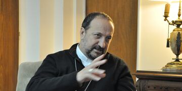 Monseñor Gabriel Barba arzobispo de San Luis emitió un comunicado para informar a los fiueles que los templos se mantendrán momentáneamente cerrados. Gentileza