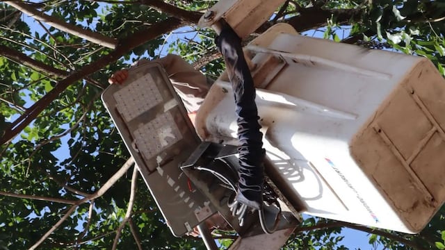 Eldorado: ejecutan obras de mejoras en las luminarias de zona Oeste.