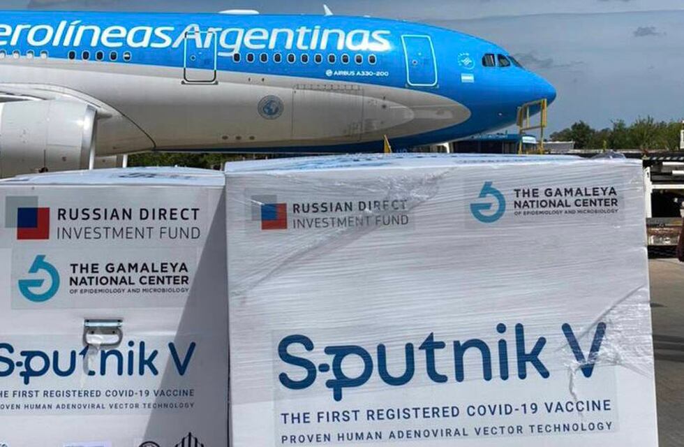 Rusia reconoce que no puede satisfacer la demanda mundial de la vacuna Sputnik V