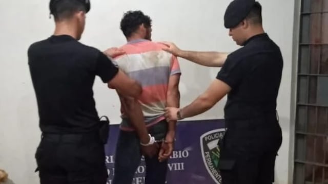 Dos delincuentes atracaron con armas un bar en El Soberbio.
