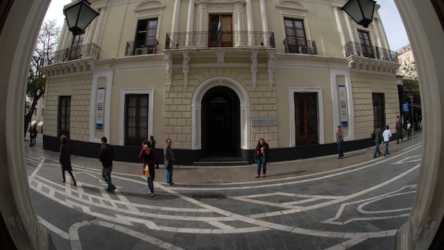 Los docentes trabajaban en la Facultad de Derecho de la UNC.