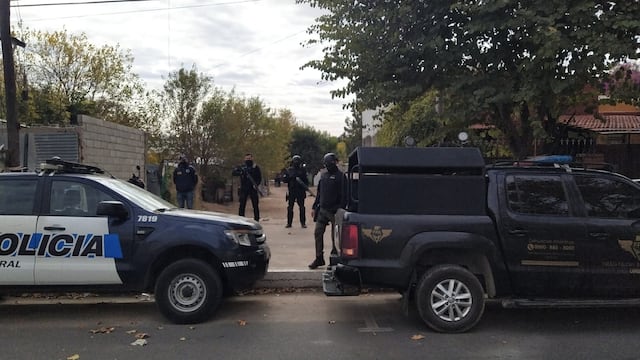 El operativo en villa La Maternidad fue realizado por la PFA y la FPA.