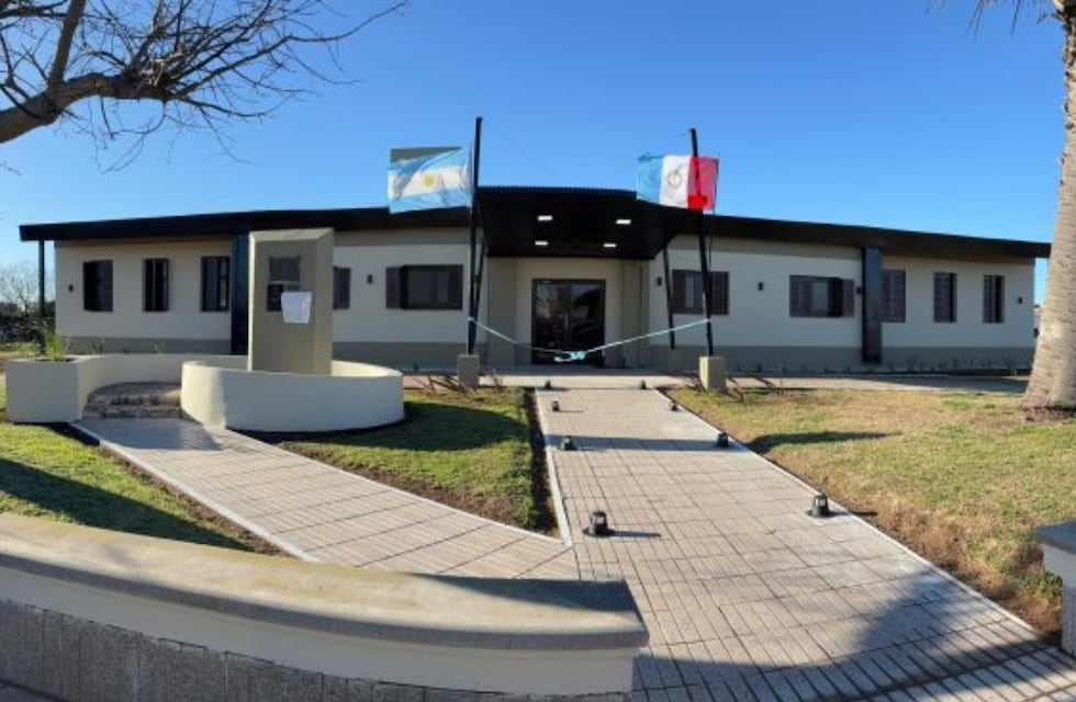 Un intendente de Córdoba reveló su sueldo y abrió un debate en la comunidad