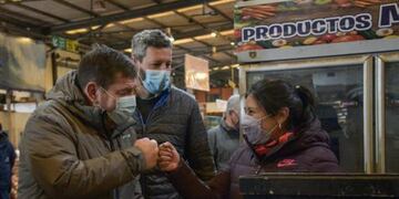 El mercado genera un movimiento de 900 vehículos por día y abastece de frutas y verduras a todo el país.