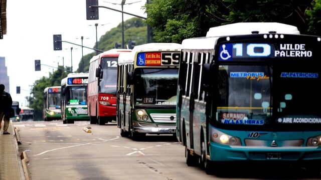 El transporte se pliega al paro del 24 por cinco horas.