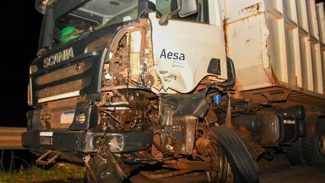 Violento accidente vial en Garupá: un automovilista perdió la vida.