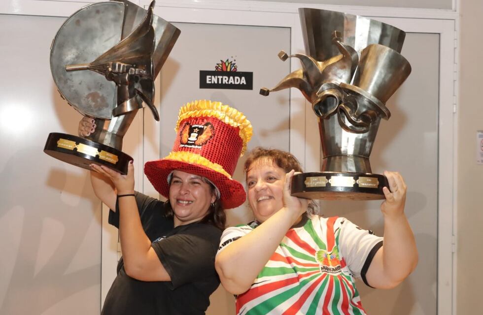 Los Cocoliches y Mainumby ganaron los Corsos Populares Matecito