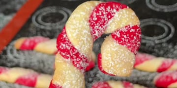 Cómo hacer galletitas con forma de caramelo navideño: la receta más fácil para disfrutar en estas Fiestas