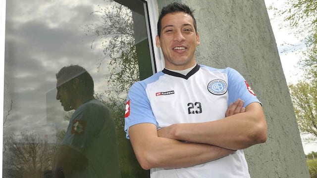 Claudio Chiqui Pérez sigue con la camiseta de Belgrano puesta (archivo La Voz).