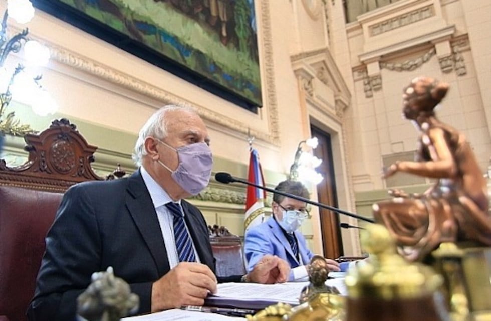 Miguel Lifschitz presenta un “cuadro crítico y cambiante” por coronavirus
