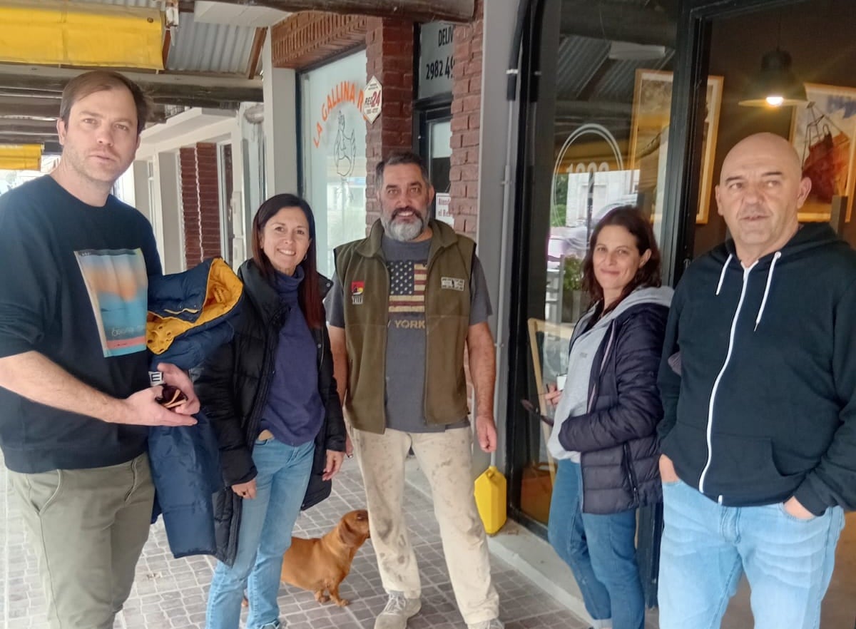 Candidatos del Movimiento Vecinal de recorrida por Claromecó y San Francisco de Bellocq