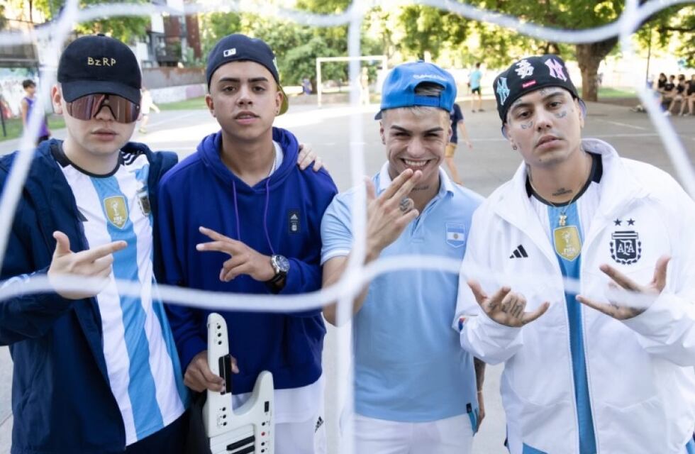 El motivo por el cual eliminaron de YouTube “3 estrellas en el conjunto”, la canción de Bizarrap, Duki y La T y la M