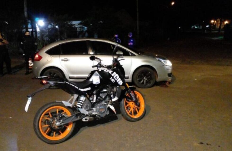 Un joven terminó detenido tras manejar a contramano y con un arma bajo el asiento