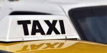 Intento de estafa y varias versiones de un confuso episodio con un taxista en Posadas.