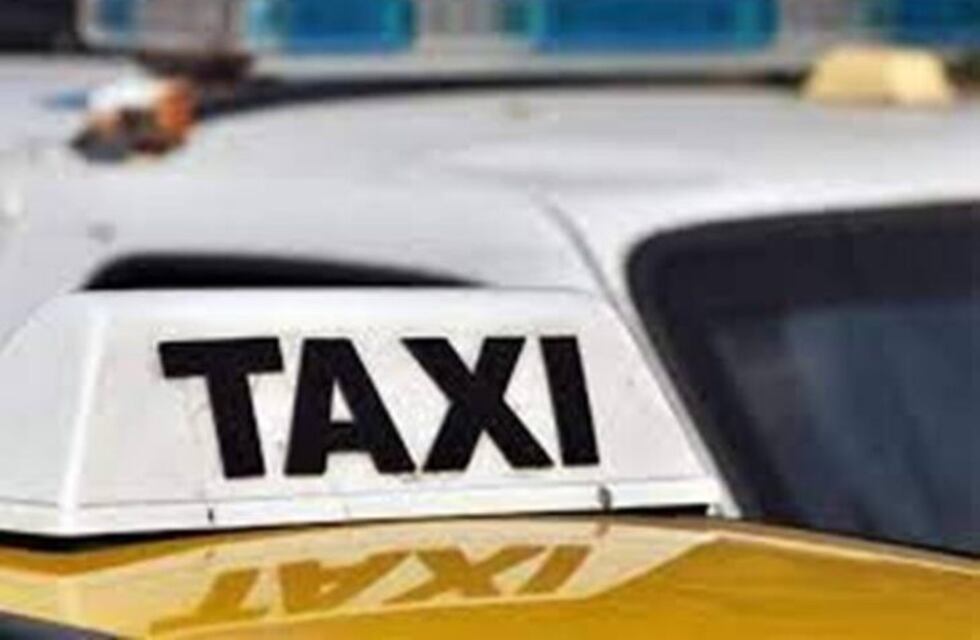 Intento de estafa y varias versiones de un confuso episodio con un taxista en Posadas