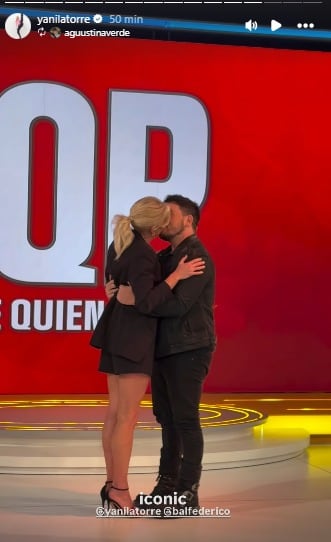 El beso de Yanina Latorre y Fede Bal.