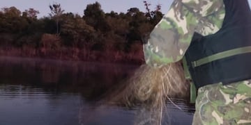 Guardaparques incautan elementos de pesca furtiva.