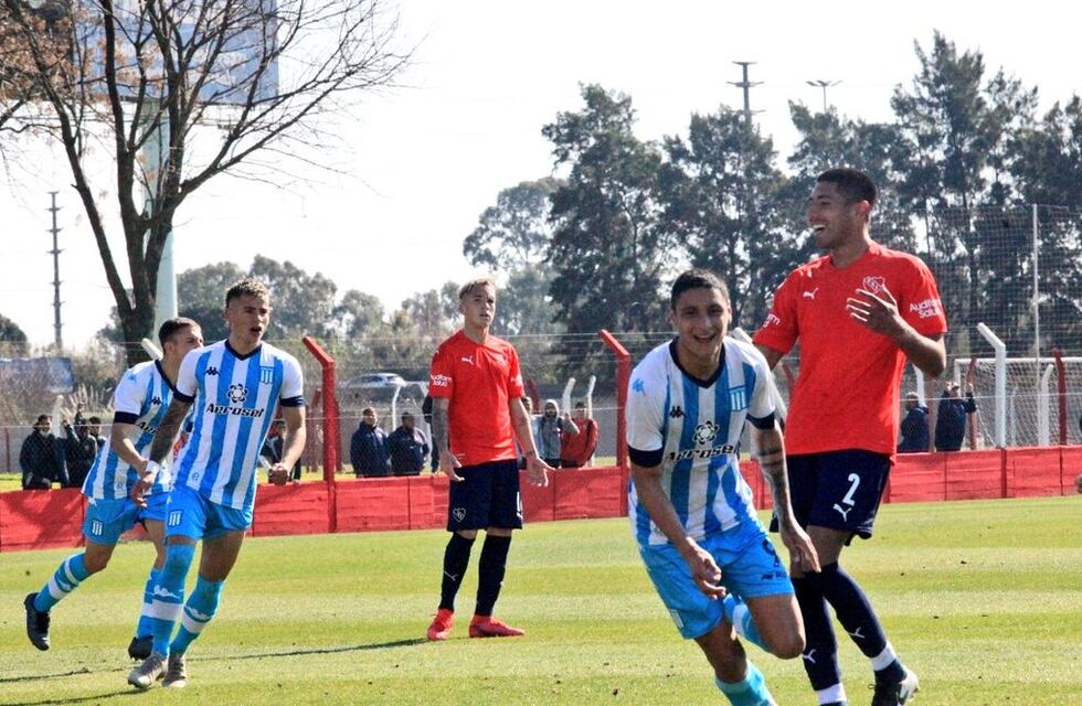 El insólito penal que le cobraron a Racing contra Independiente en el clásico de Reserva