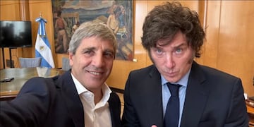 Luis Caputo y Javier Milei