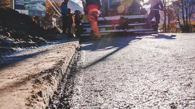 Pavimentaron 220 metros en la calle de ingreso al barrio de Andorra