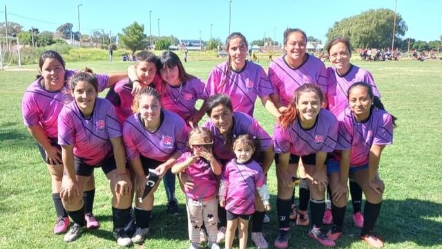 Las Cachos se consolida entre los cuatro de arriba en el torneo Apertura de Fútbol Femenino.