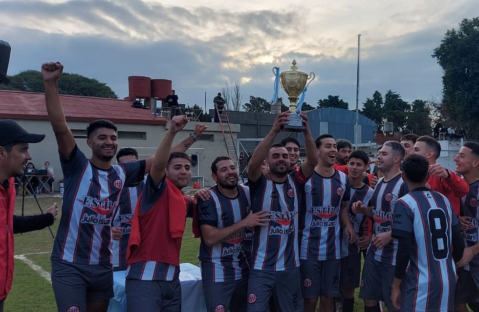 El Cultural Arroyito perdió con Rivadavia la final del Apertura de la Oeste en la Liga Regional