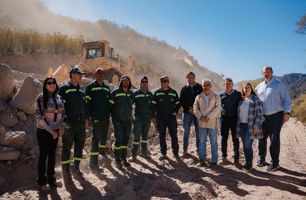 Cuesta de Zapata: restauran la Ruta Provincial N°3 entre Tinogasta y Londres