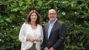 Clara García junto a Alejandro Ambort