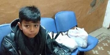 Noah, el niño de 7 años que ayuda a un refugio de Monte Cristo.