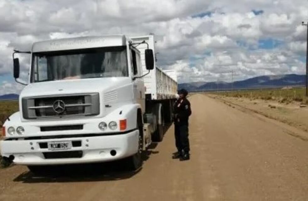 Jujuy exige PCR negativo a transportistas de carga internacional