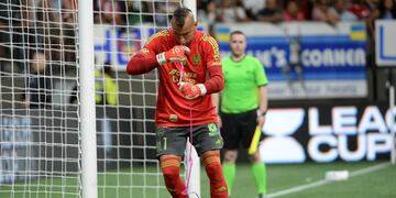 Patón Guzmán brindó un verdadero show en los penales (Foto: Reuters)