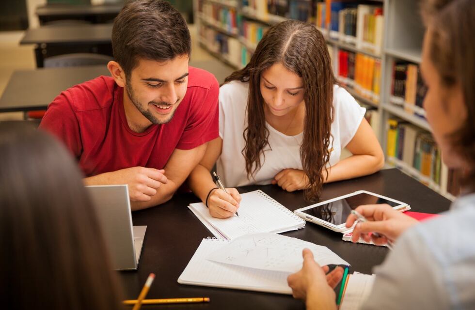 Abren las inscripciones para becas del Centro Universitario de Estudiantes de Gualeguaychú